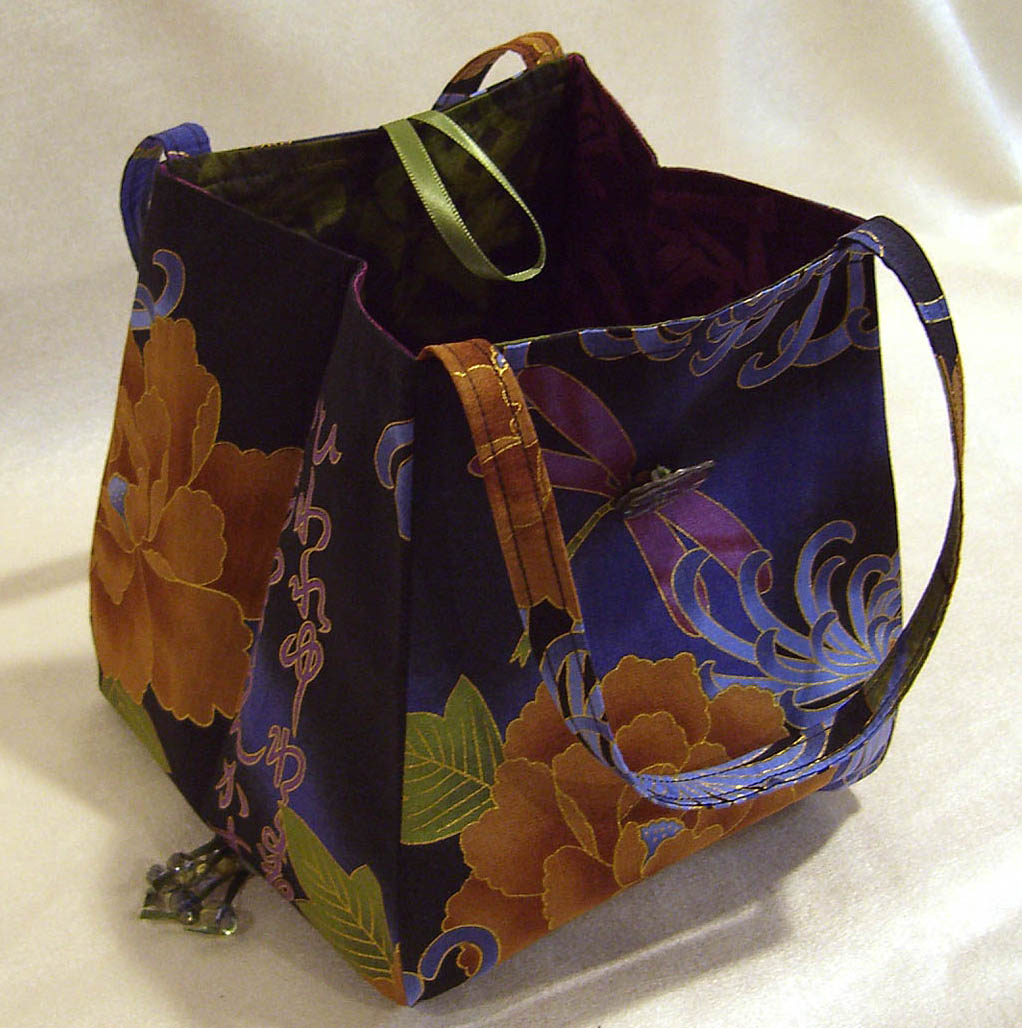 Noriko Handbag Purse Pattern - Lazy Girl Designs