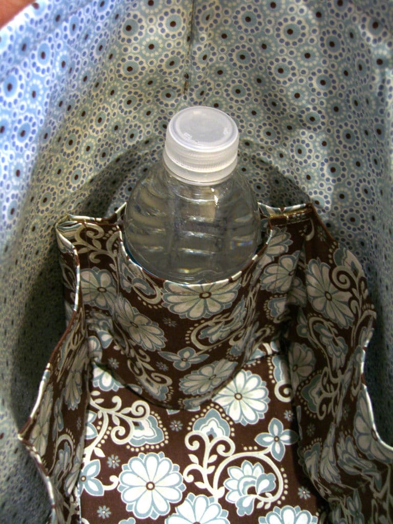 Bottle Holder with Cell Phone Pocket