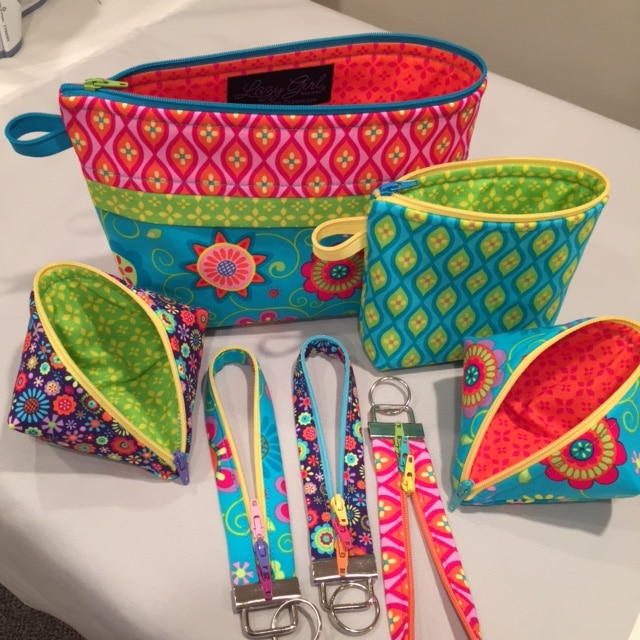 Zipper fun! Becca Bags, Sweetpea Pods, and Fobio key fobs by #LazyGirlDesigns