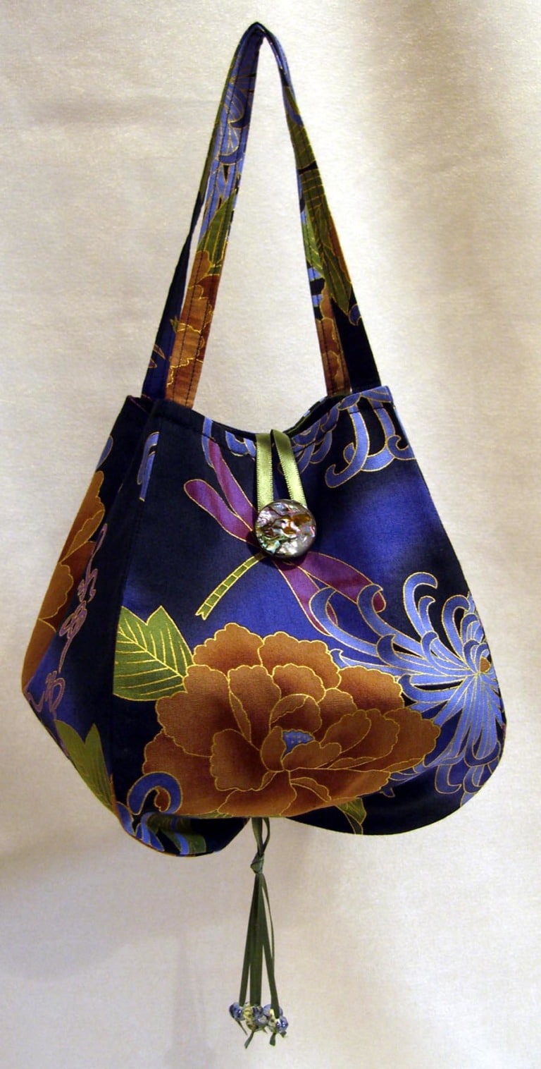 Asian Fabric Magazine features the 'Noriko Handbag' by Lazy Girl ...