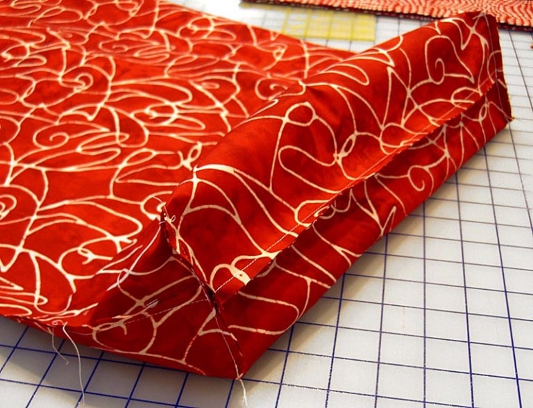 How to Make Perfect Box Bottom Corners on a Bag Every Time