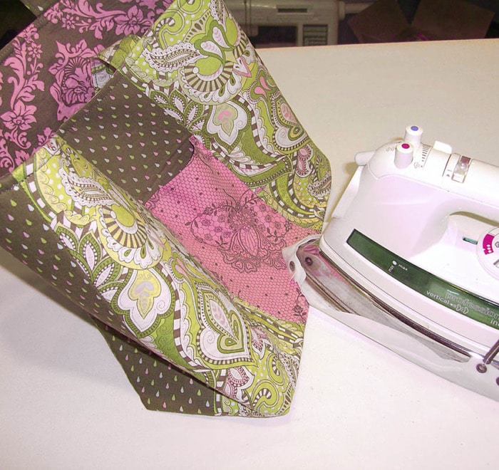 Dritz Mighty Travel Iron - perfect for quick ironing on the go!