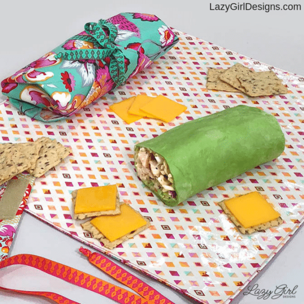 sewing pattern for reusable lunch wrap and placemat