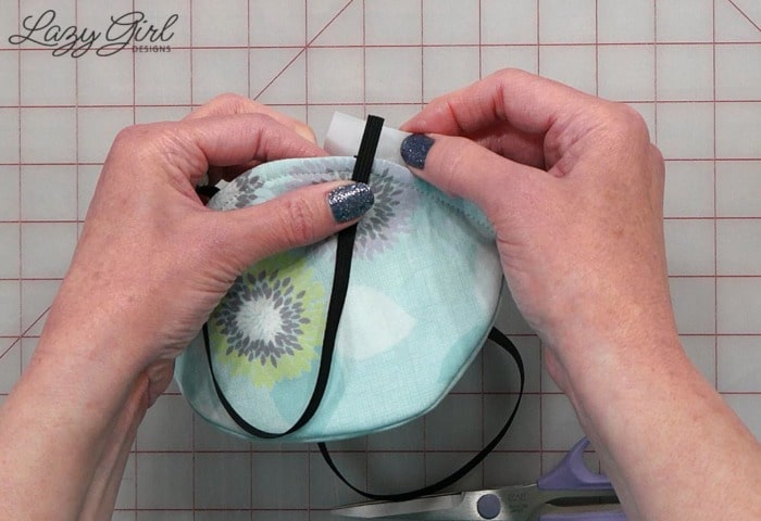 Easy No-Sew Face Mask Hack: Adjustable Elastic Ear Loops